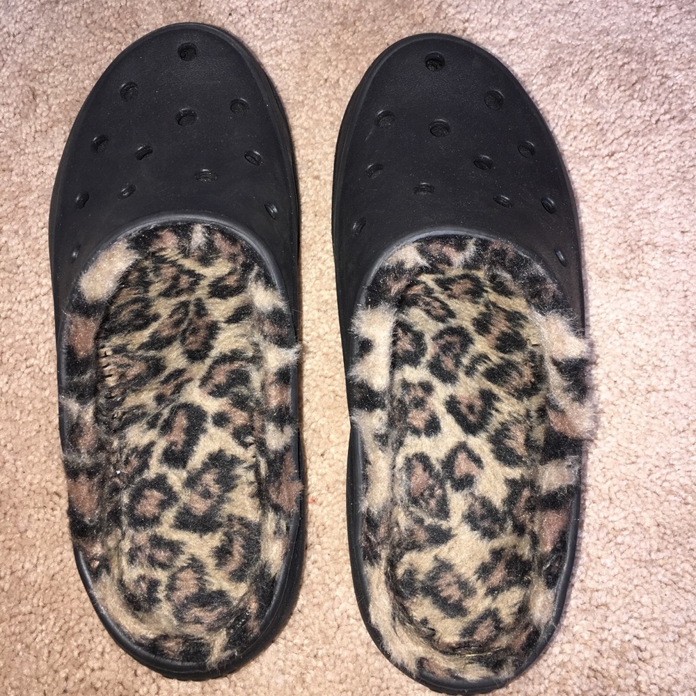 Black and Cheetah Print Fuzzy Crocs